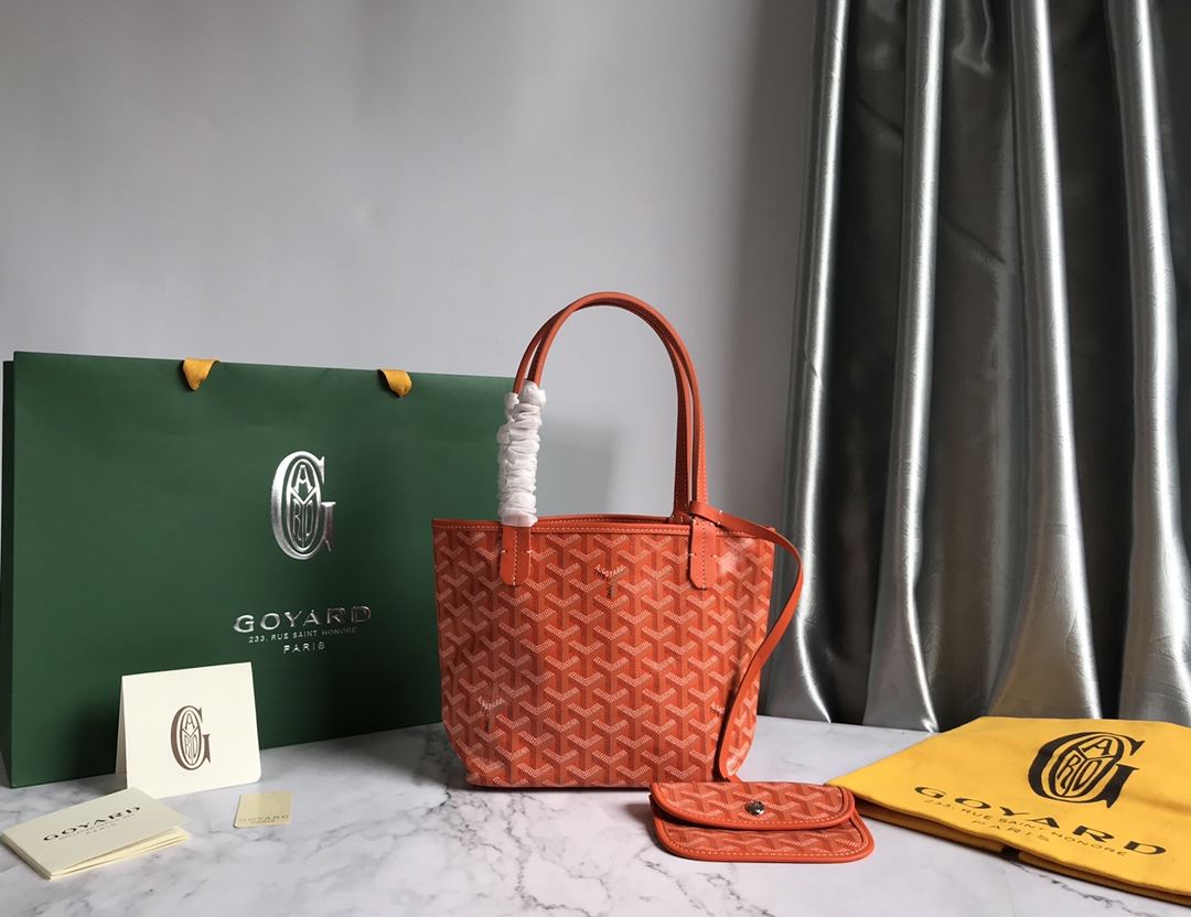 Goyard Shopping Bags